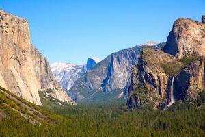 Yosemite El Capitan e Half Dome in California