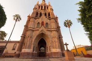 parrocchia arcangelo Chiesa jardin cittadina piazza Raffaele chruch san miguel de allende, Messico. parroaguia creato nel 1600 foto