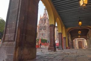 parrocchia arcangelo Chiesa jardin cittadina piazza Raffaele chruch san miguel de allende, Messico. parroaguia creato nel 1600 foto