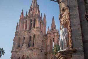 parrocchia arcangelo Chiesa jardin cittadina piazza Raffaele chruch san miguel de allende, Messico. parroaguia creato nel 1600 foto