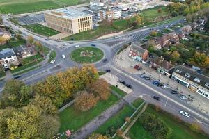 migliore aereo Visualizza di luton città di Inghilterra dopo tramonto foto