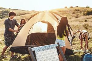 ambientazione su un' tenda foto