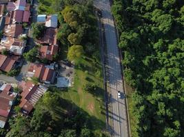 Quartiere nel verde foresta parco aereo sopra superiore Visualizza. foto