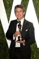 Los Angeles, 26 febbraio - Alexander Payne arriva alla festa dell'oscar della fiera di vanità 2012 presso la torre del tramonto il 26 febbraio 2012 a West Hollywood, California foto