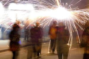 astratto foto di diavoli e fuochi d'artificio partiti.