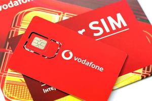 ternopil, Ucraina - luglio 5, 2022 vodafone energia sim mobile carta di vodafone gruppo plc - Britannico multinazionale telecomunicazioni azienda chi opera reti nel 22 paesi foto