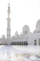 abu dhabi, Emirati Arabi Uniti dicembre 27 2018 sceicco zayed moschea. unito arabo emirati, mezzo est. famoso punto di riferimento. foto