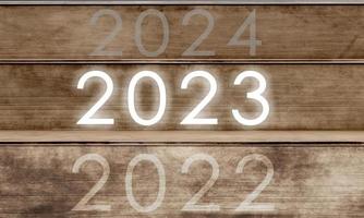 scala scala 2022 2023 2024 numero testo font di legno struttura scelta inizio inizio tempo Data calendario allegro Natale Cinese contento nuovo anno attività commerciale successo futuro vacanza vacanza obbiettivo pianificazione foto