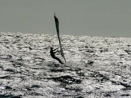 vento surfer Visualizza foto