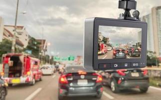 auto cctv telecamera video registratore per guida sicurezza su il strada foto