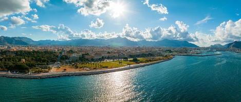 aereo panoramico Visualizza di palermo cittadina nel sicilia. foto