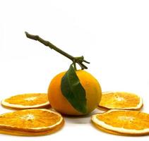 mandarino e arancia fette avvicinamento. foto