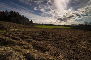 primavera paesaggi con nuvole foto