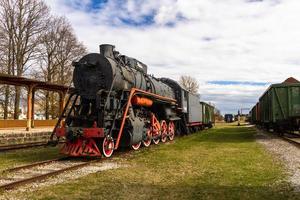 vecchio ferrovia macchine e brani foto