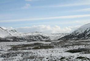 islandese selvaggio campagna coperto nel neve foto
