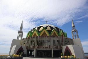 galleggiante moschea nel pare-pare città, Indonesia foto