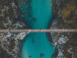 fuco visualizzazioni di il soca fiume nel slovenia foto