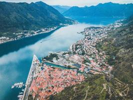 fuco visualizzazioni di di Kotor vecchio cittadina nel montenegro foto