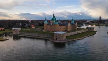 Kalmar castello come visto nel piccolo, Svezia foto