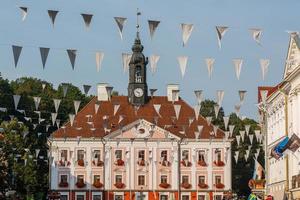 tartu, paesaggio urbano su un' soleggiato giorno foto