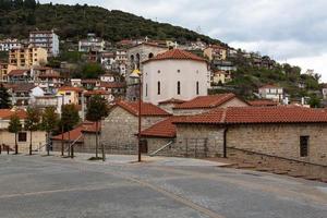 paesaggi di il cittadina di karpenisi foto