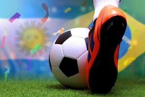 calcio tazza concorrenza fra il nazionale argentino e nazionale brasile. foto