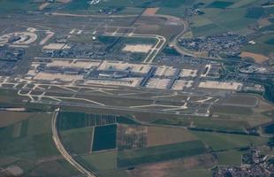 veduta aerea dell'aeroporto charles de gaulle di parigi foto