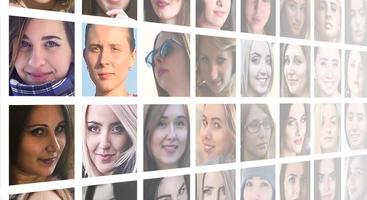 collage gruppo ritratti di giovane caucasico ragazze per sociale media foto