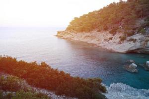 viaggio nel tacchino Egeo mare e rocce laguna paesaggio natura foto