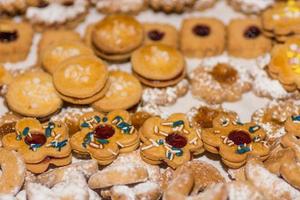 lotto di diverso gustoso fresco Natale biscotti foto