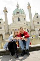 giovane coppia assunzione autoscatto nel vienna, Austria foto