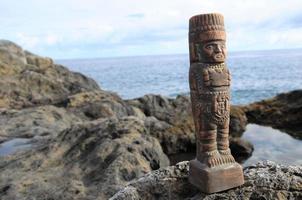 precolombiana miniatura su il rocce foto