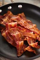 cucinato Bacon su un' tegame foto