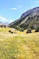 paesaggio di montagna in estate foto