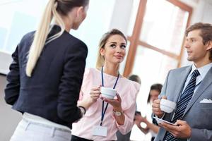 attività commerciale persone avendo un' conferenza foto