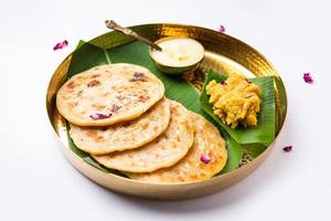 puran Poli, puran Roti, oligo, obbatto, o bobbatlu, è indiano dolce piadina a partire dal Maharashtra foto