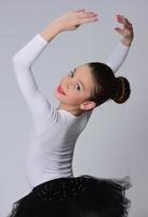 bellissimo ragazza balletto ballerino. foto