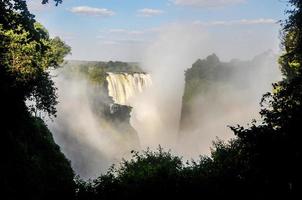 Vittoria cascate a il confine di Zimbabwe e Zambia foto