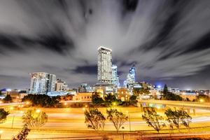 il Perth orizzonte a partire dal parlamento Casa a crepuscolo foto