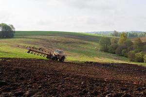 estate paesaggi nel il lettone campagna foto