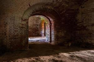 vecchio fortezza cantine nel daugavpils foto