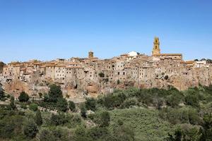 pitigliano - il pittoresco medievale cittadina fondato nel etrusco tempo su il tufo collina nel Toscana, Italia. foto