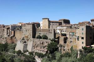 pitigliano - il pittoresco medievale cittadina fondato nel etrusco tempo su il tufo collina nel Toscana, Italia. foto