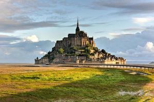 bellissimo mont san-michel Cattedrale su il isola, Normandia, settentrionale Francia, Europa. foto