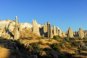 Visualizza su pietra formazioni nel cappadocia, centrale anatolia, tacchino foto