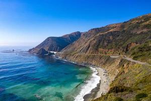 grande torrente baia lungo autostrada 1 e grande su, California, Stati Uniti d'America foto