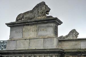 szechenyi catena ponte - budapest, Ungheria foto