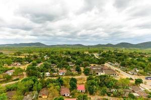 panorama di manaca iznaga nel il Valle de los genio, Trinità, Cuba foto