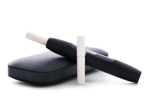 tabacco riscaldamento sistema è alternativa di tradizionale sigarette foto