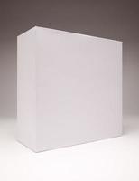vuoto bianca scatola su grigio foto